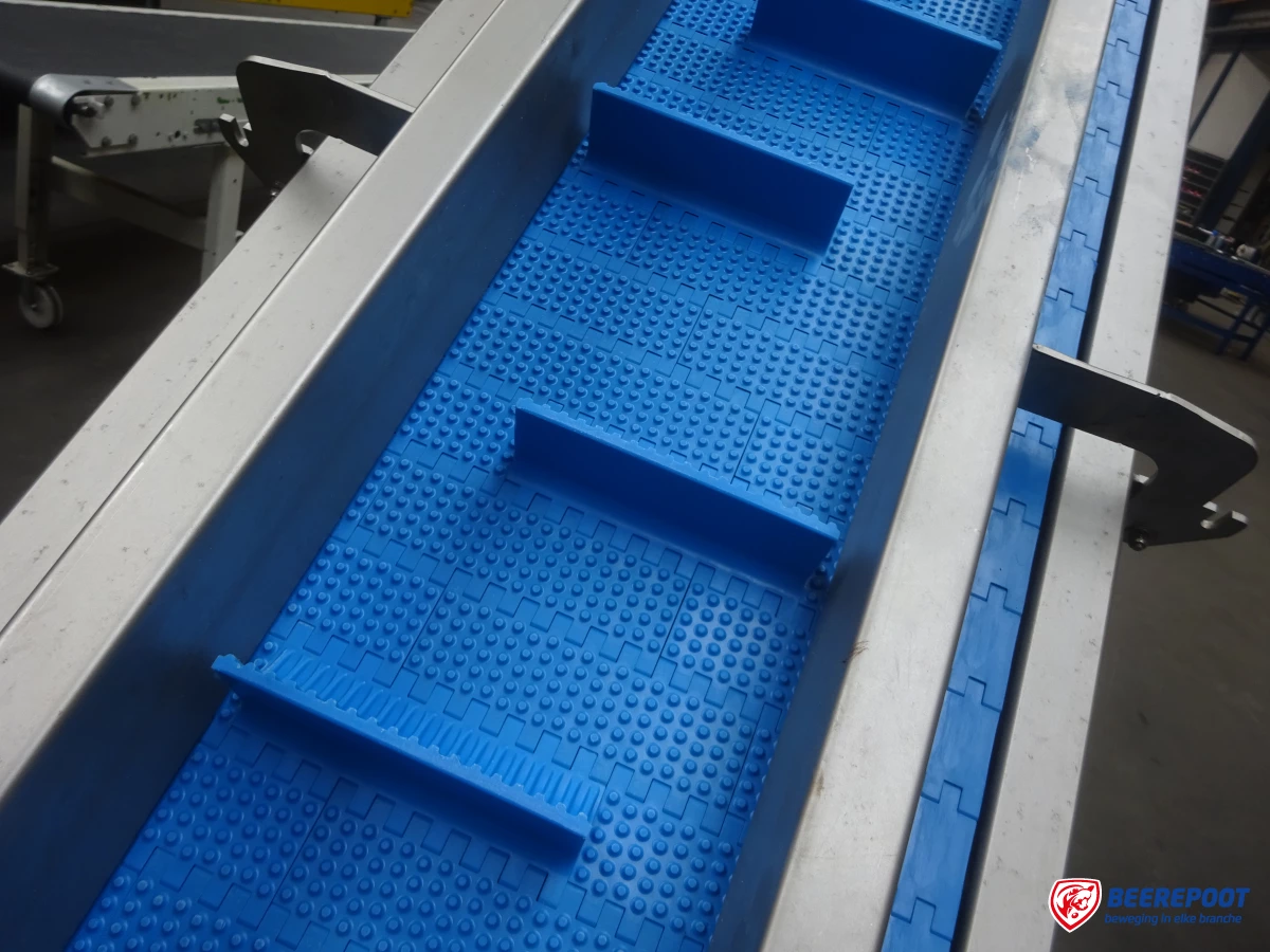 Opvoerband, RVS